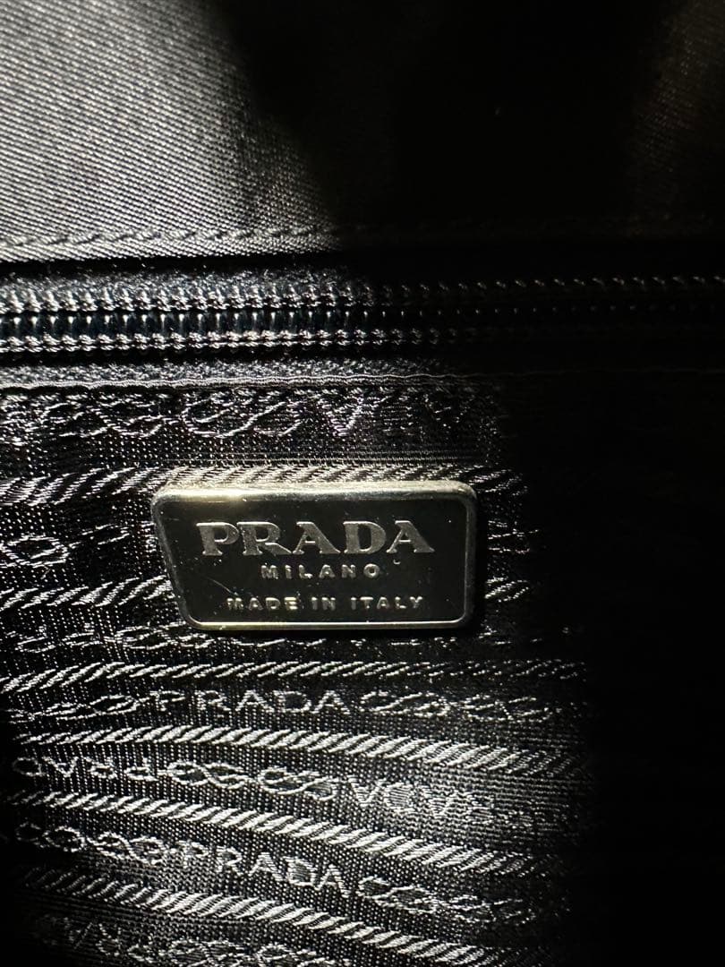 き*ん様 証明書付　PRADA 1990s llic shoulder