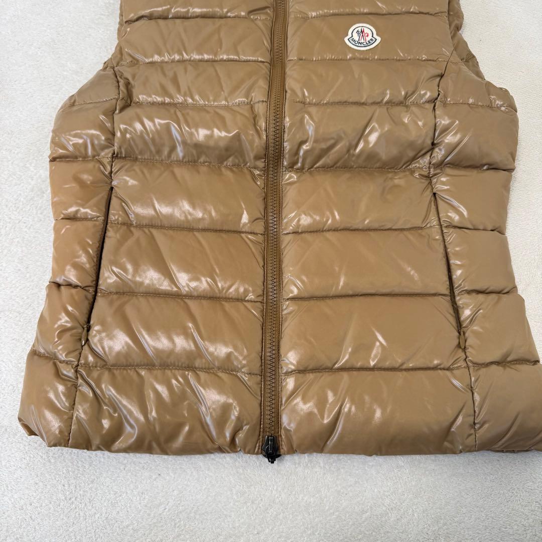 MONCLER ダウンベスト　キャメル　サイズ1 ロゴワッペン　ダブルジップ