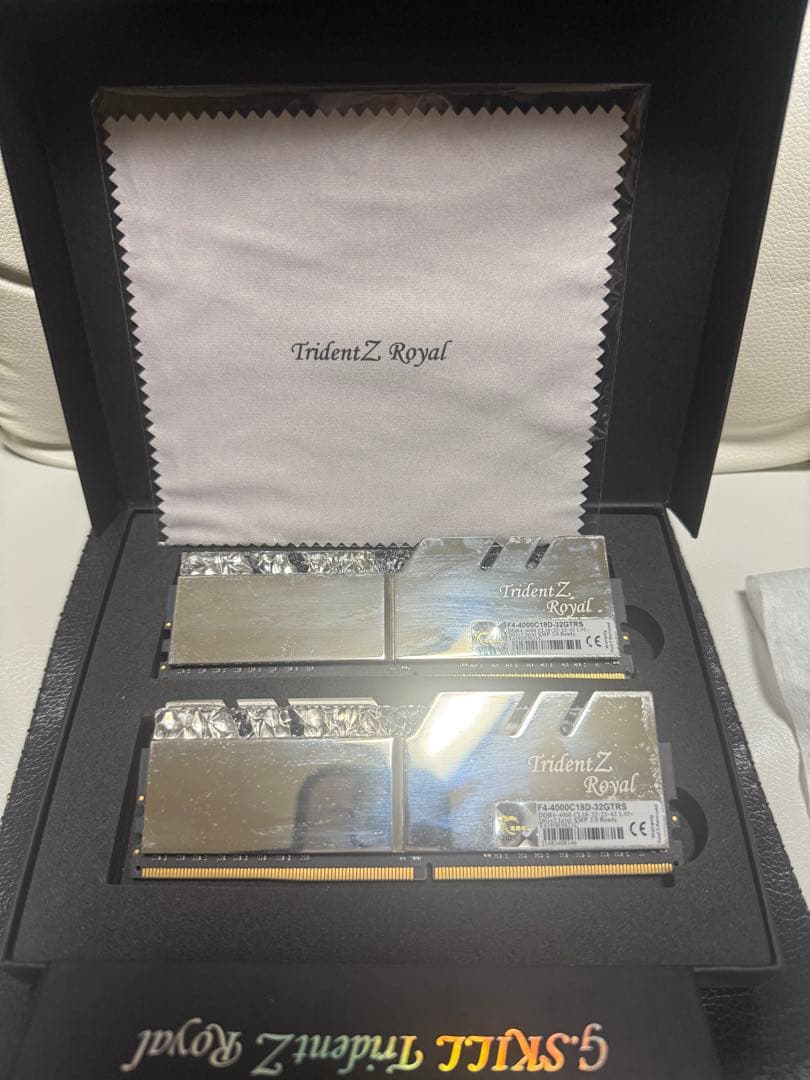 G.SKILL  DDR4 メモリ 4000hz CL18