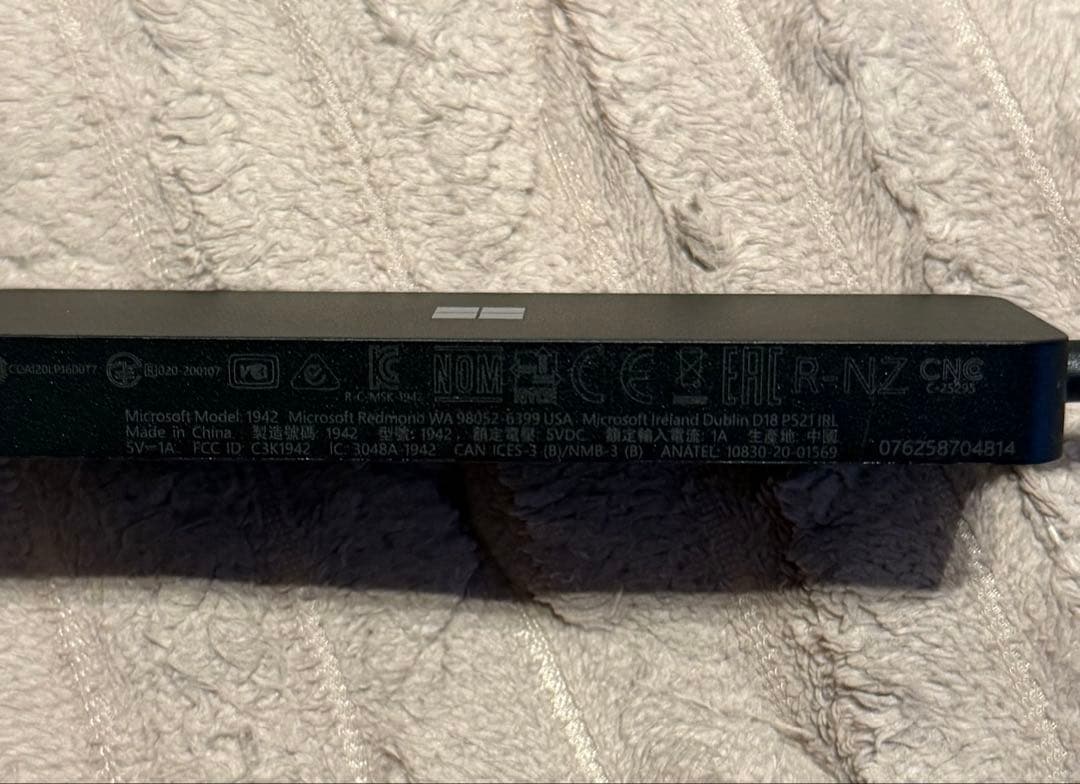 Microsoft 4K ワイヤレスディスプレイアダプター