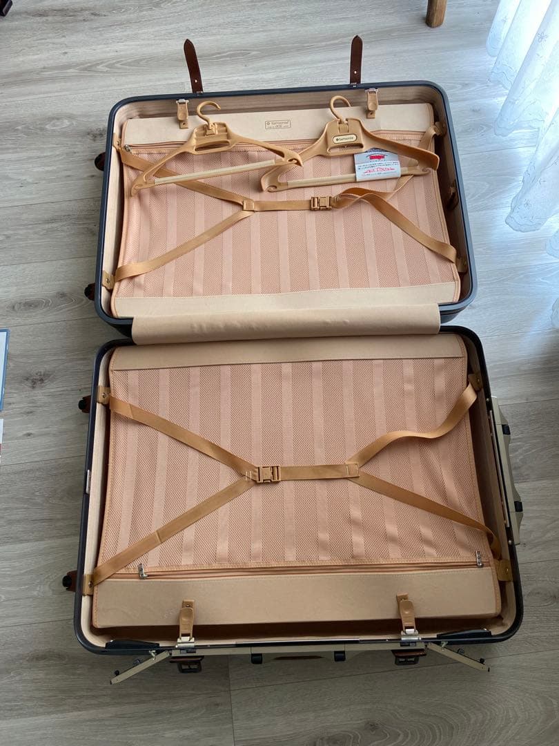 サムソナイトスーツケース クラッシッククラブ