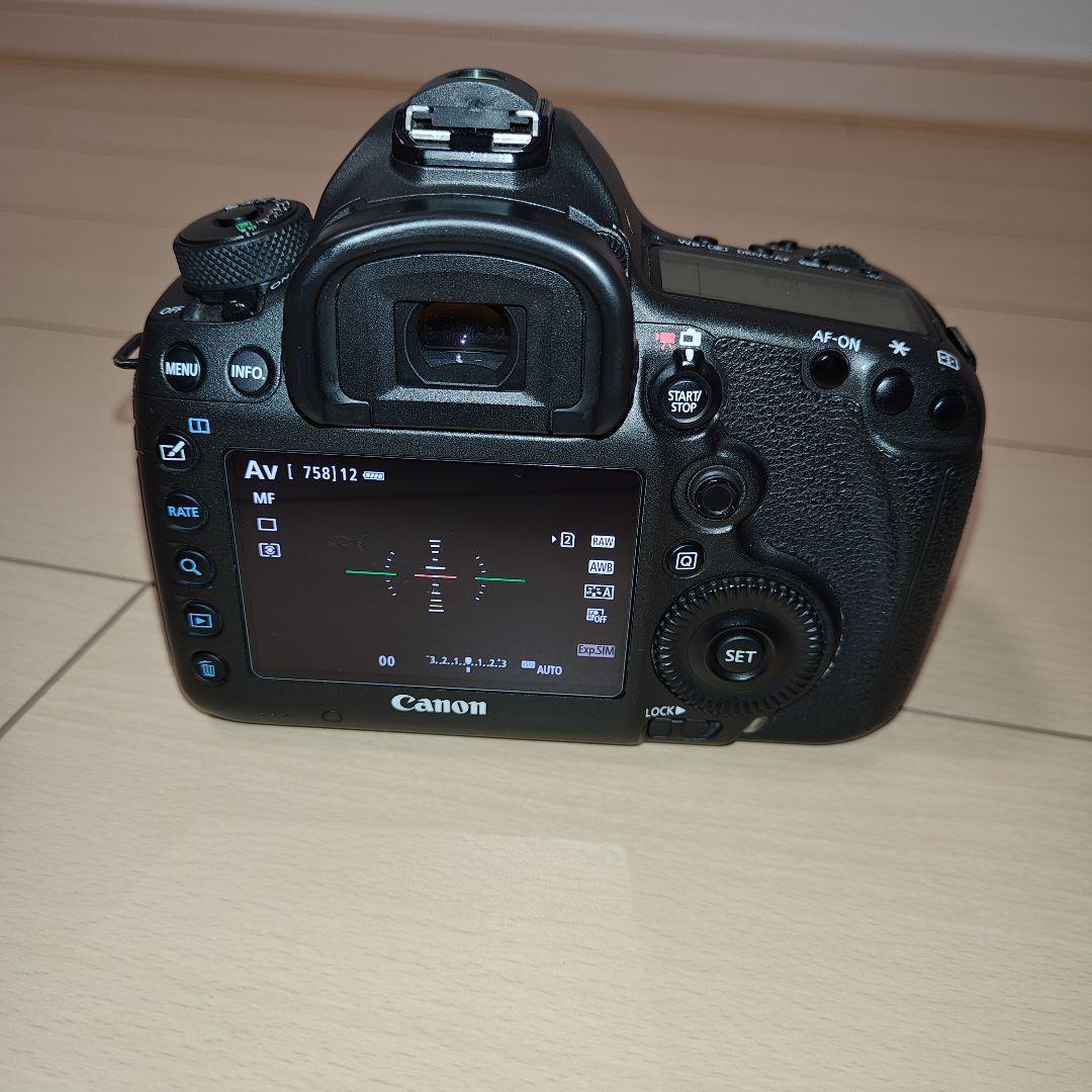 Y*9様 Canon EOS 5DsR デジタル一眼レフカメラ　おまけ付き