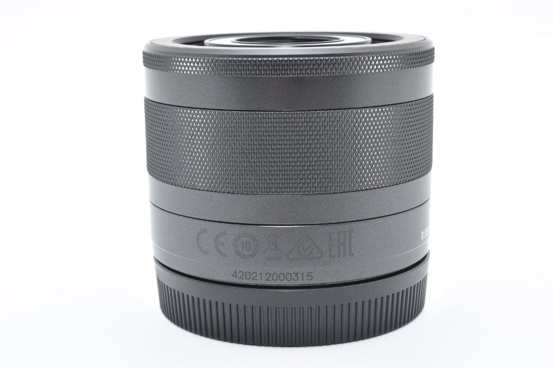 【新品級】 キヤノン CANON EF-M 28mm F3.5 IS STM