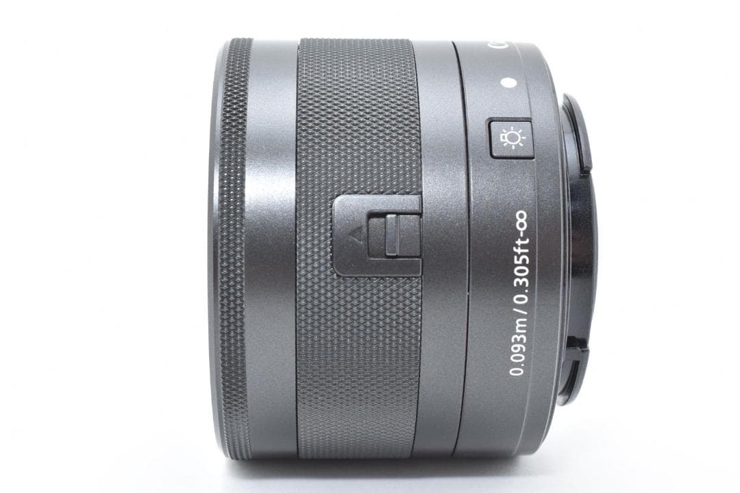 【新品級】 キヤノン CANON EF-M 28mm F3.5 IS STM
