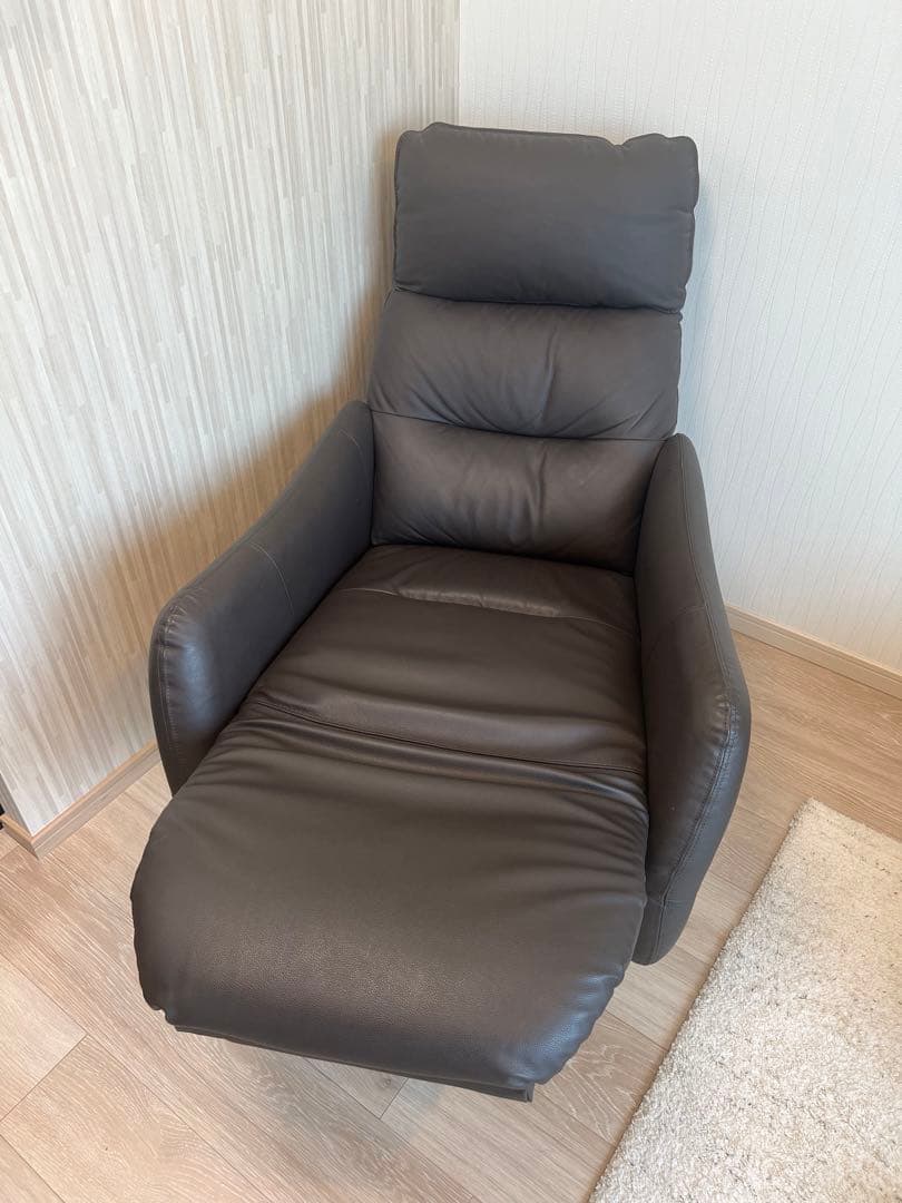 ニトリ 電動リクライニングパーソナルチェア LE01 ソファ