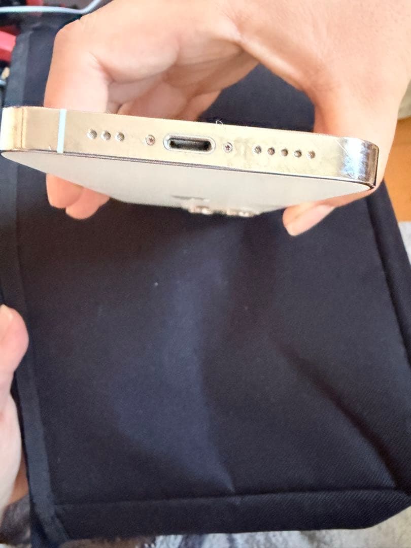 Apple iPhone13pro シルバー