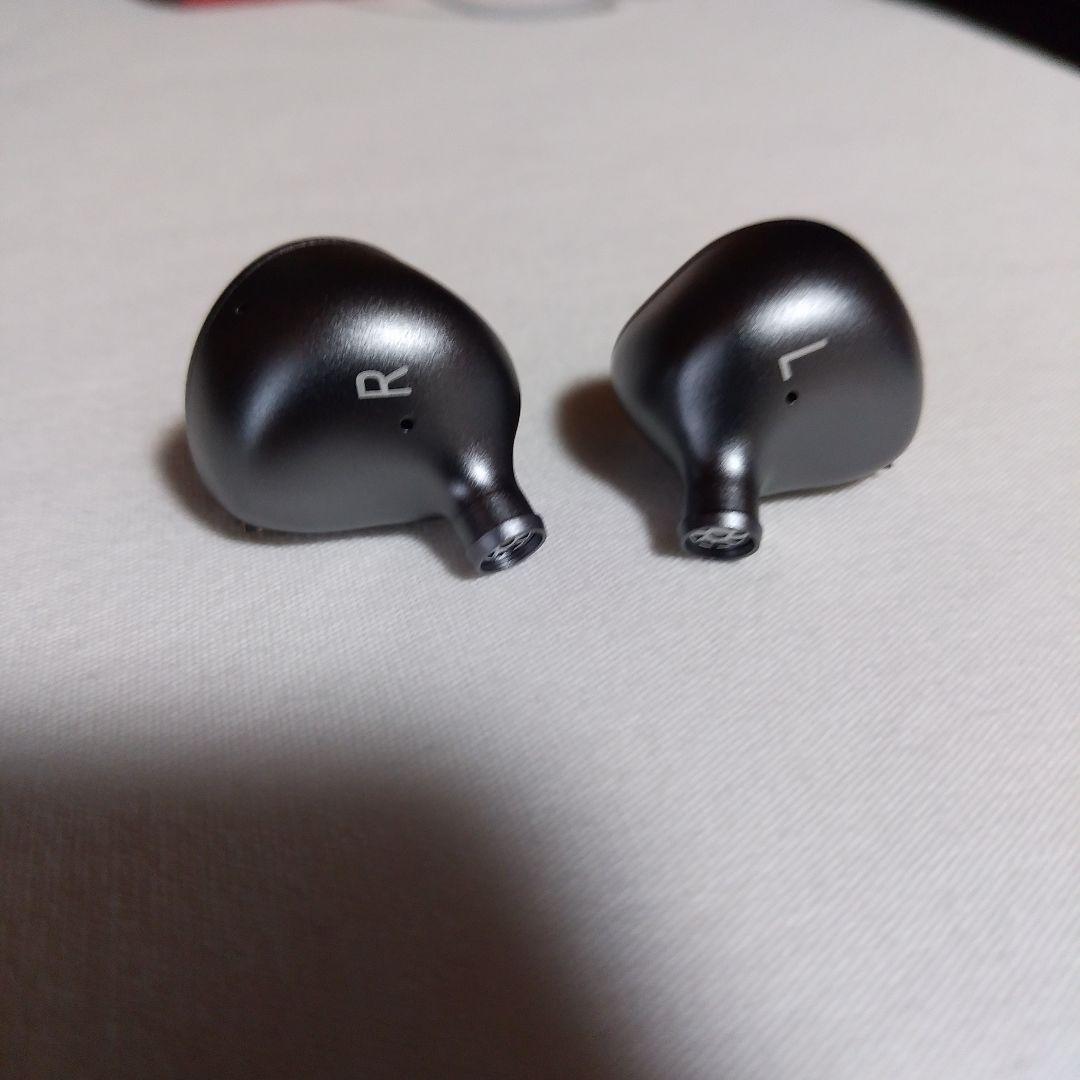 イヤホン tinhifi DUDU