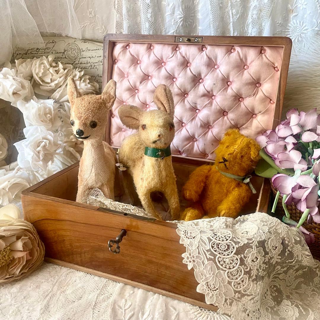 ミア　　【レア】鍵付き大きなモシュリンヌボックスピンクフランスアンティーク