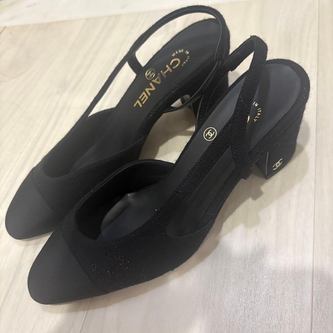 【試着のみ】CHANEL 黒 スリングバックパンプス