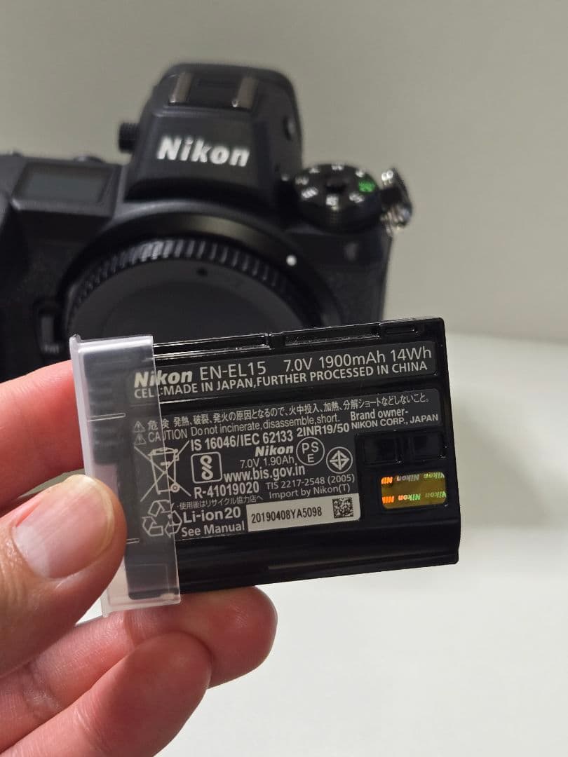 ニコン nikon z6 ミラーレス一眼 カメラ