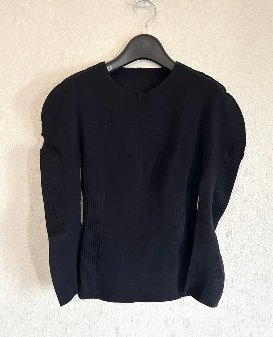 【ひとみ様用】me ワイドパンツ、プリーツプリーズトップス