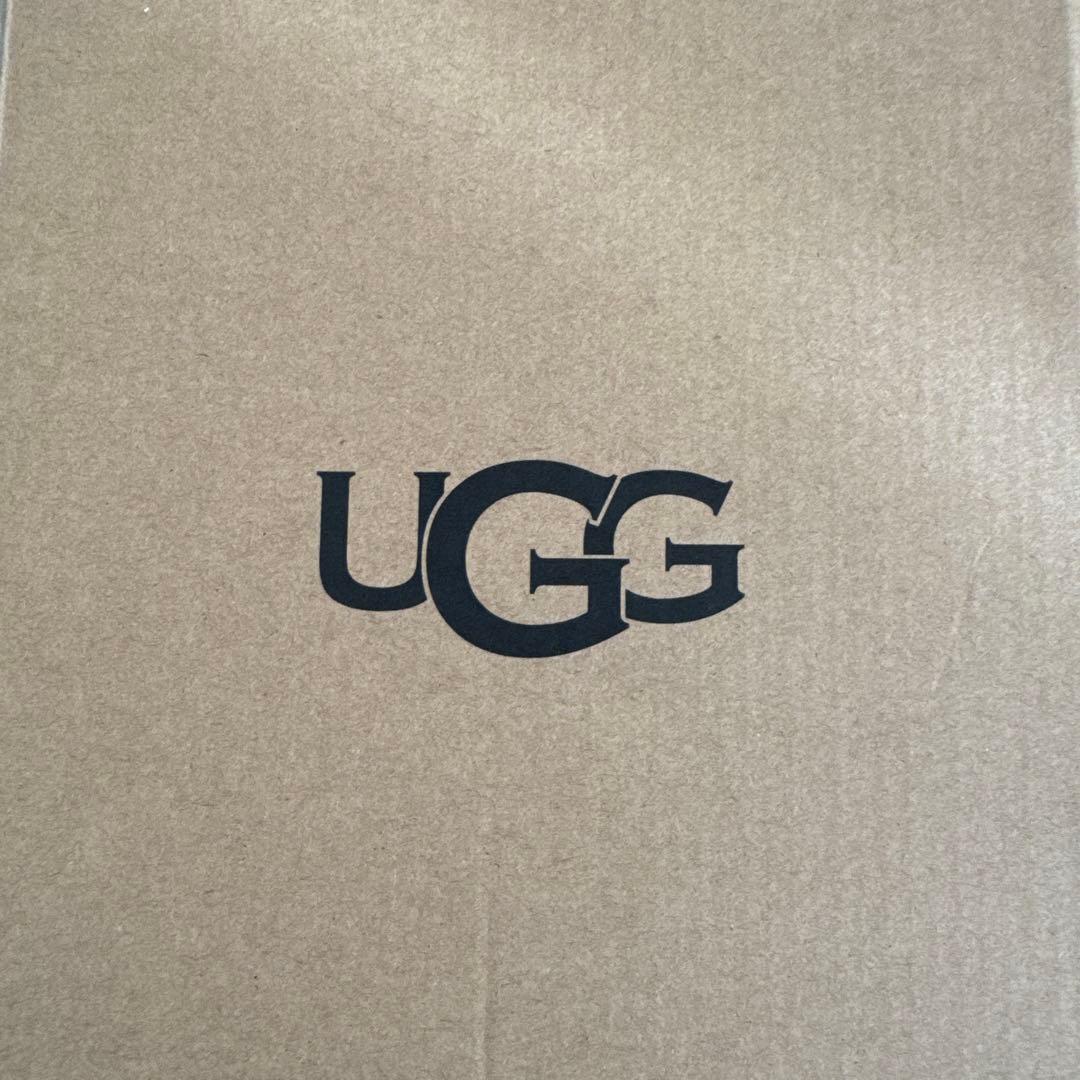 UGG DISQUETTE 厚底ムートンブーツ　ベージュ