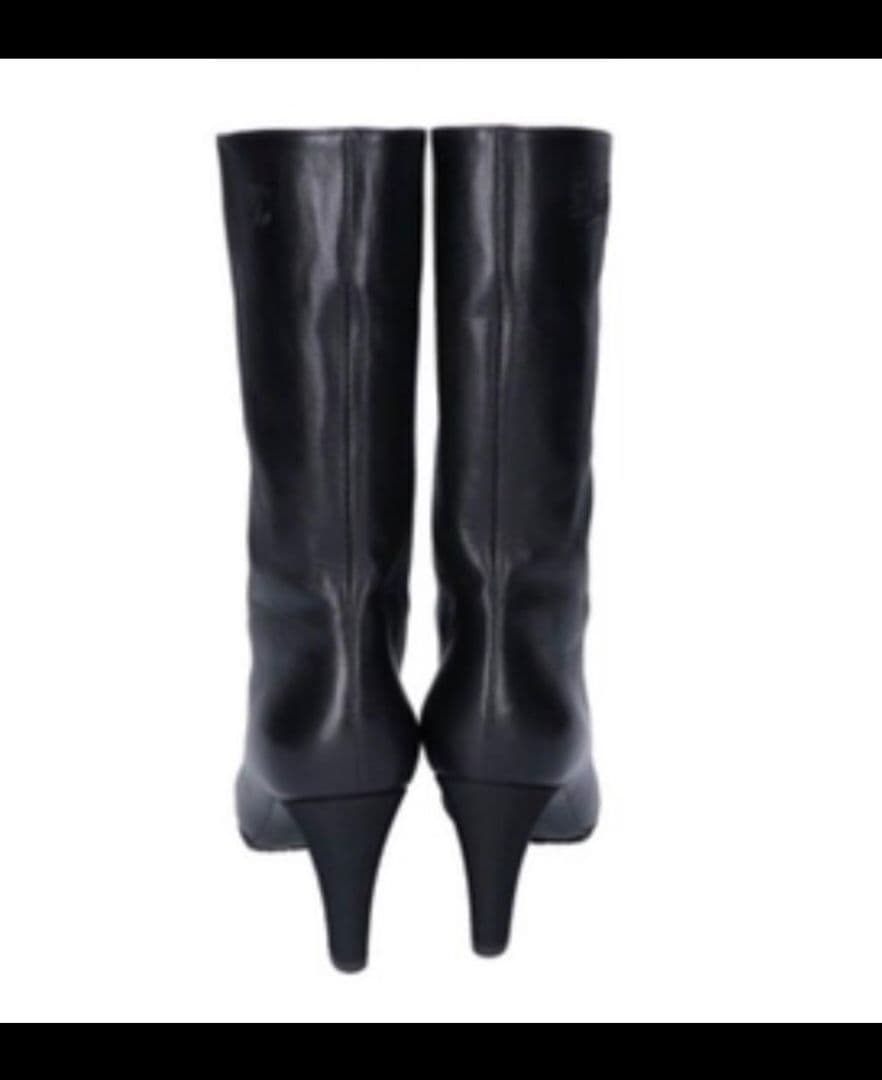 Minmin プロフィール必読　ブーツ 黒CHANEL　シャネル　36