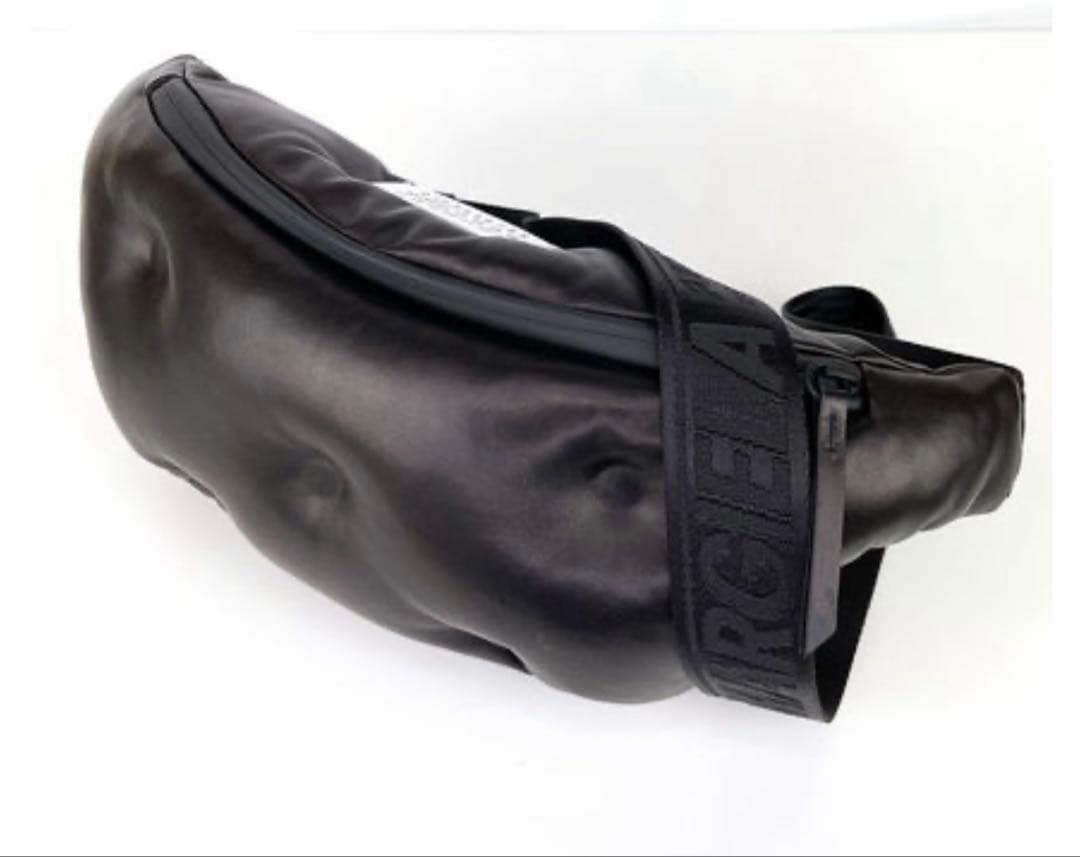 メゾンマルジェラ　グラムスラム　GLAMSLAM ボディバッグ