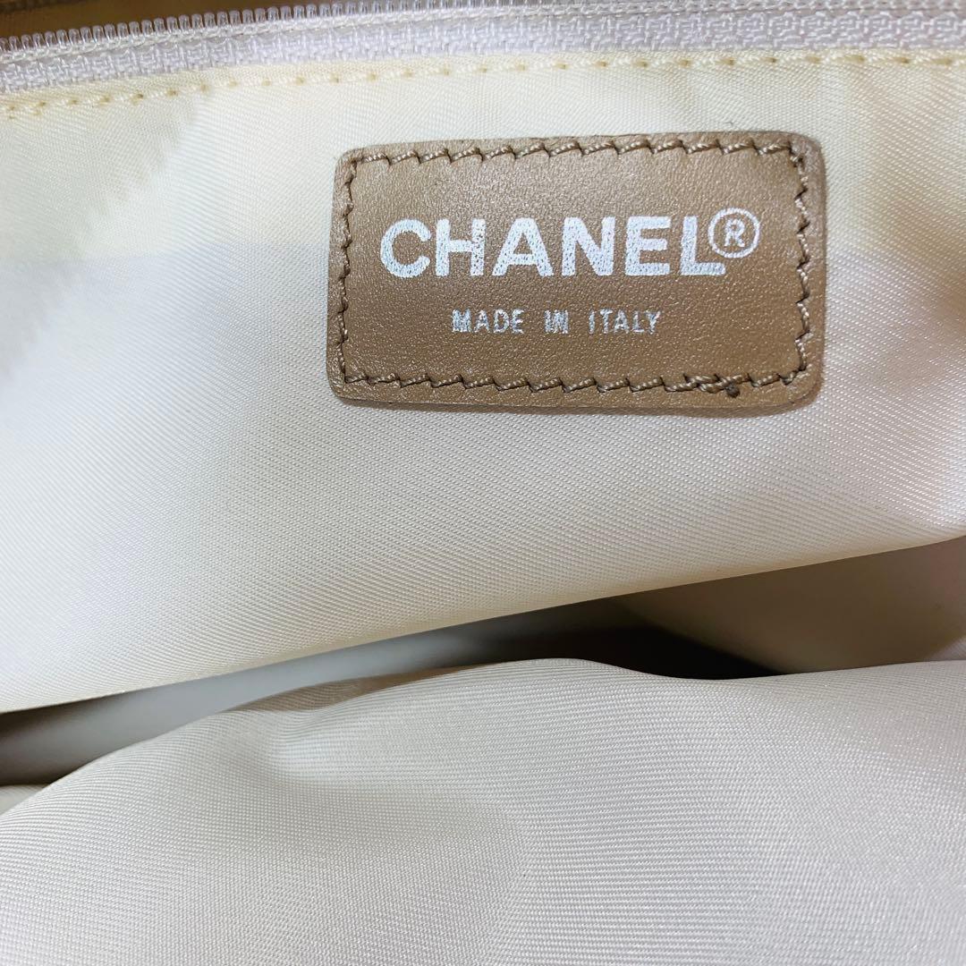 シャネル CHANEL ニュートラベルライン ハンドバッグ A15828