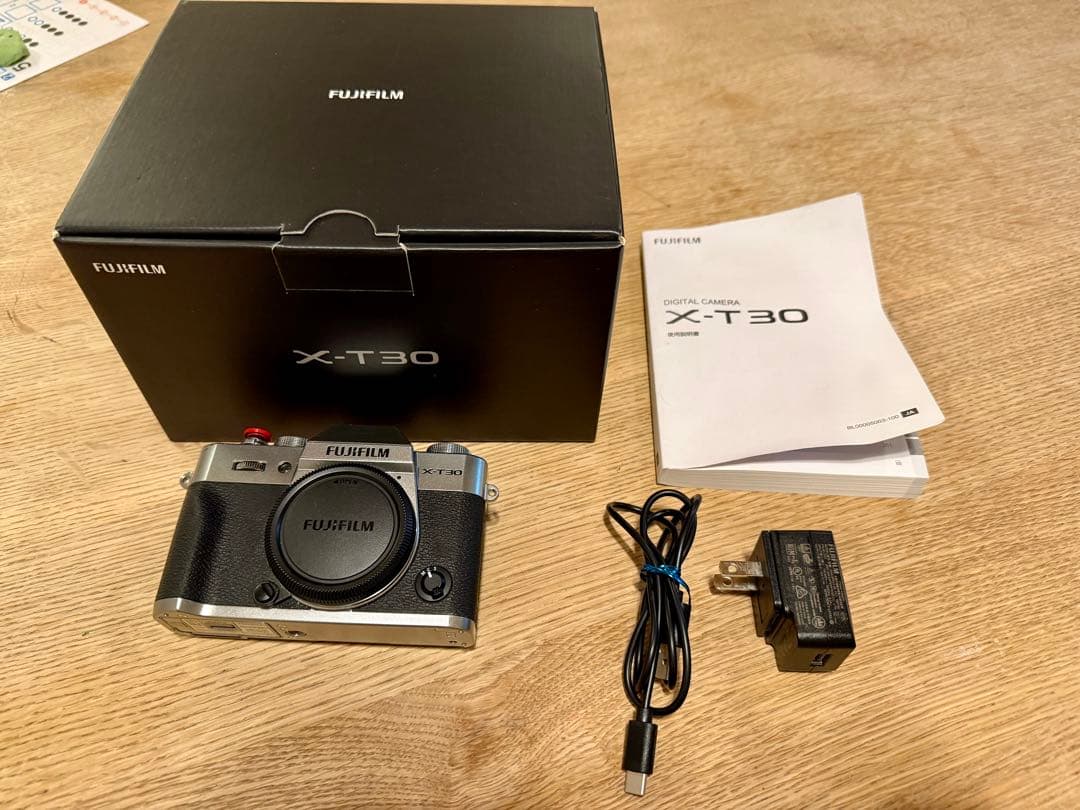 Fujifilm X-T30 ミラーレスカメラ 本体