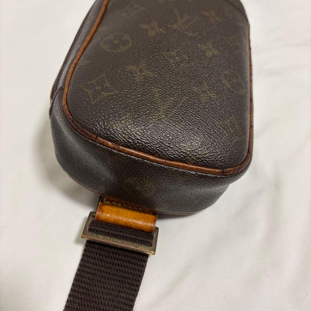 ルイヴィトン モノグラム ポシェット ガンジュ ボディバッグ M51870