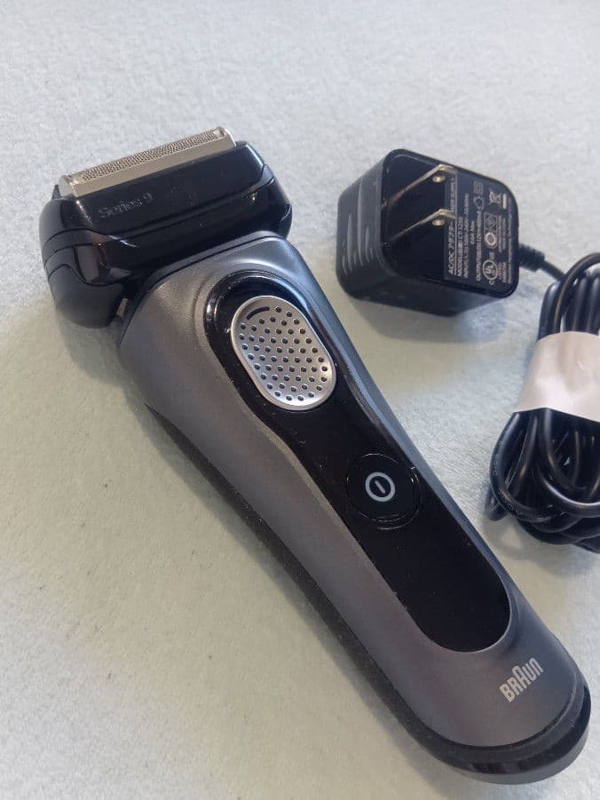 Braun最高峰 Series 9 充電交流式‼️ 新品未使用❣️