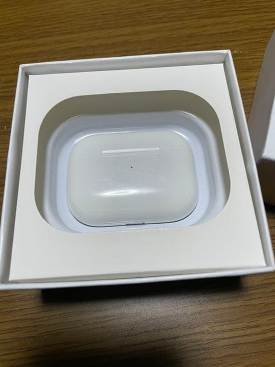 ヘッドホン APPLE MWP22J/A