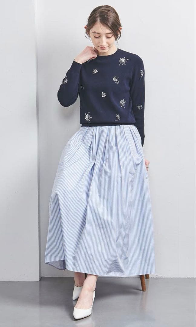 UNITED ARROWSフラワー ビジュー ロングスリーブ ニット