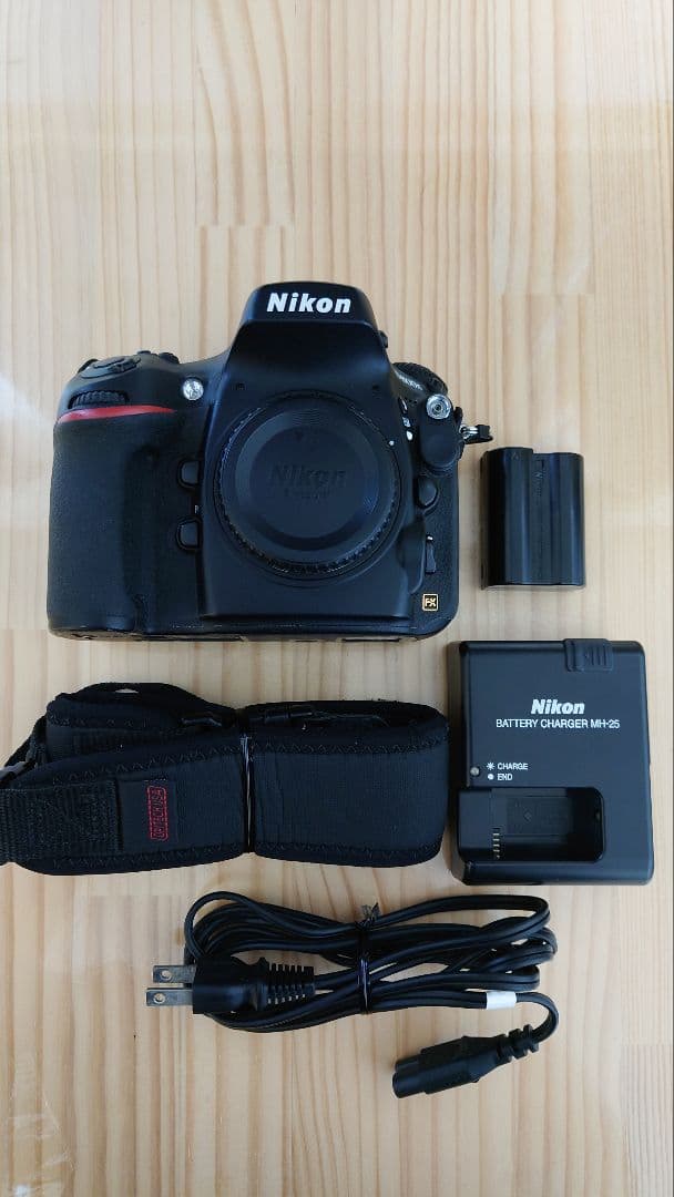 Nikon ニコン D800E ストラップ付き♪ ショット数 約24964回