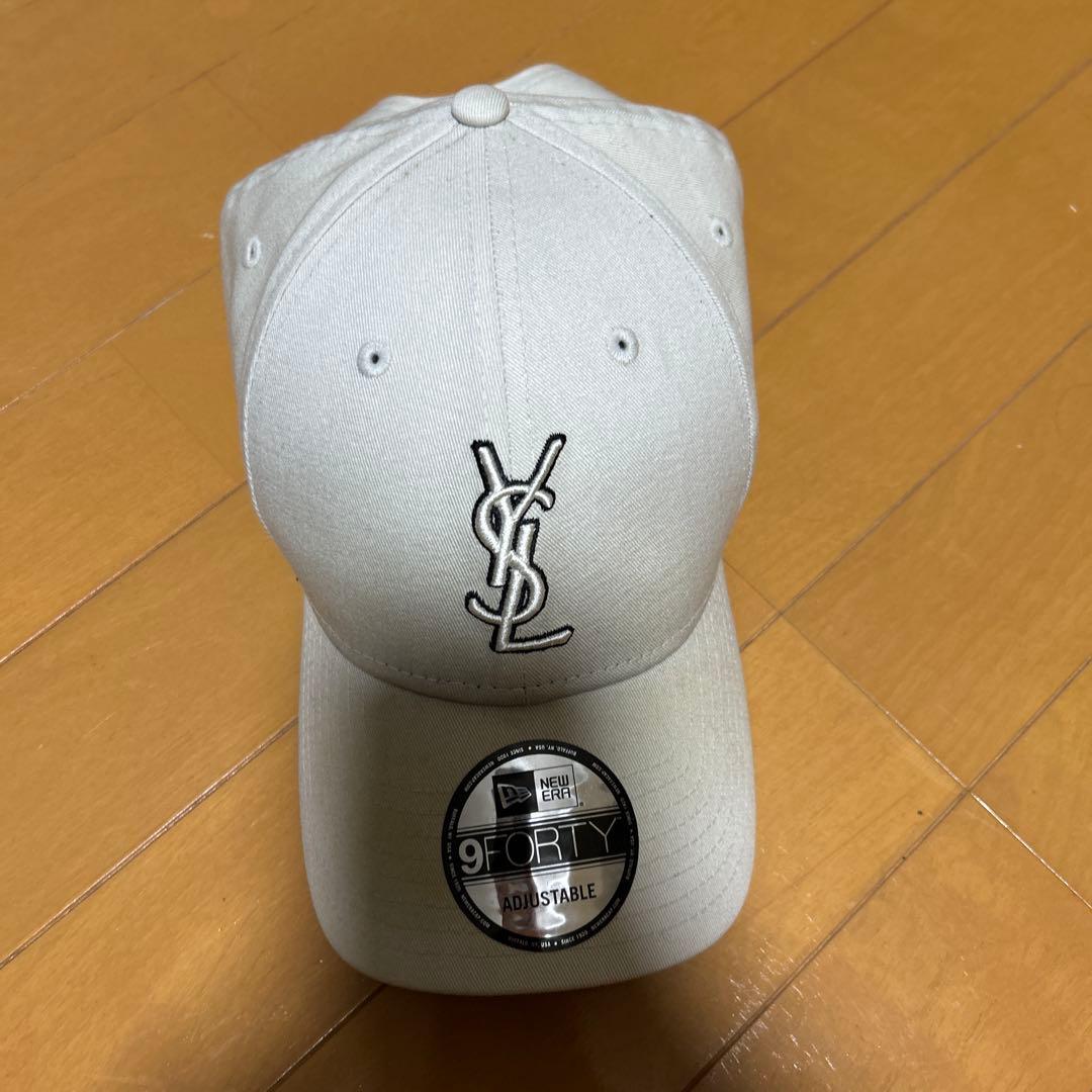 Saint Laurent 9FORTY キャップ ライトグレー
