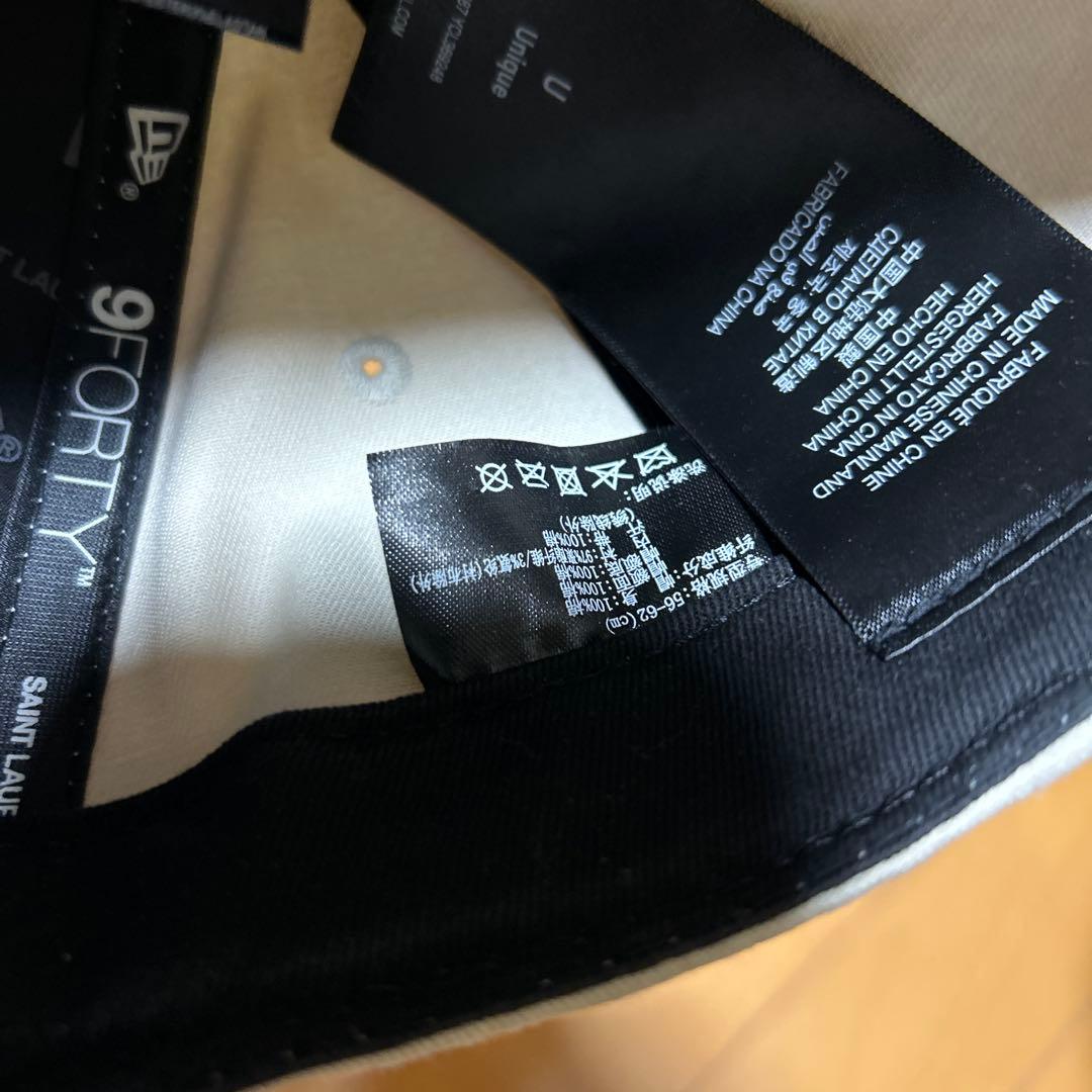 Saint Laurent 9FORTY キャップ ライトグレー