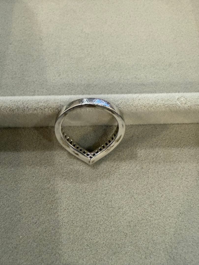 ノーブランド　K18 ホワイトゴールド　V字ダイヤリング　指輪　4g 0.3ct