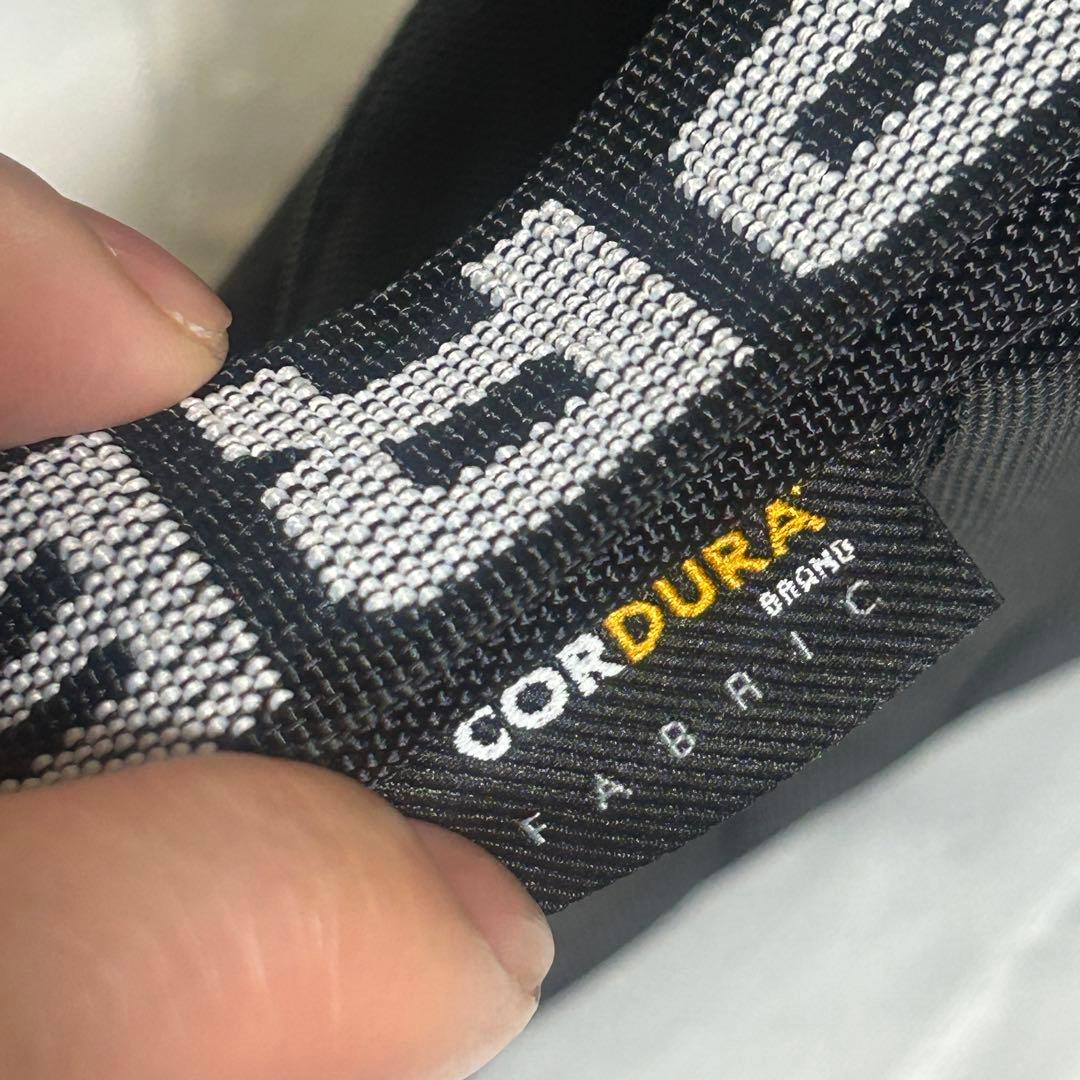 【美品】Supreme ウエストバッグ　ボディバッグ ブラック ブラック 黒