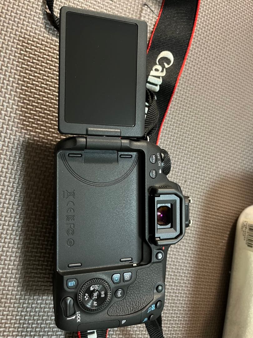 値下げ対応可【Canon】EOS9000D レンズセット＋撮影ガイド本　備品付き