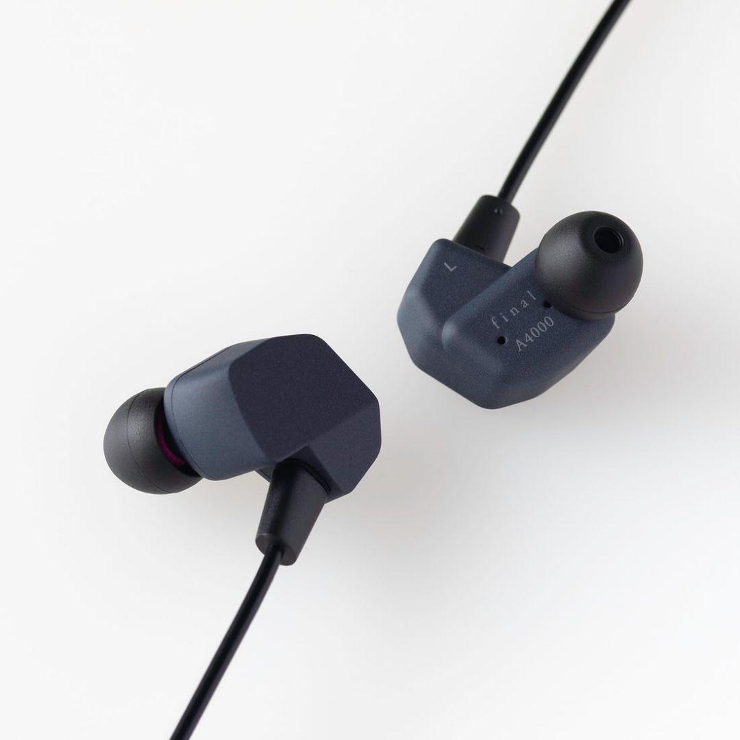 final A4000 ダークネイビー イヤホン 新品未開封品