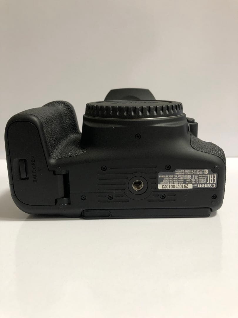 canon eos kiss x9i ダブルレンズ