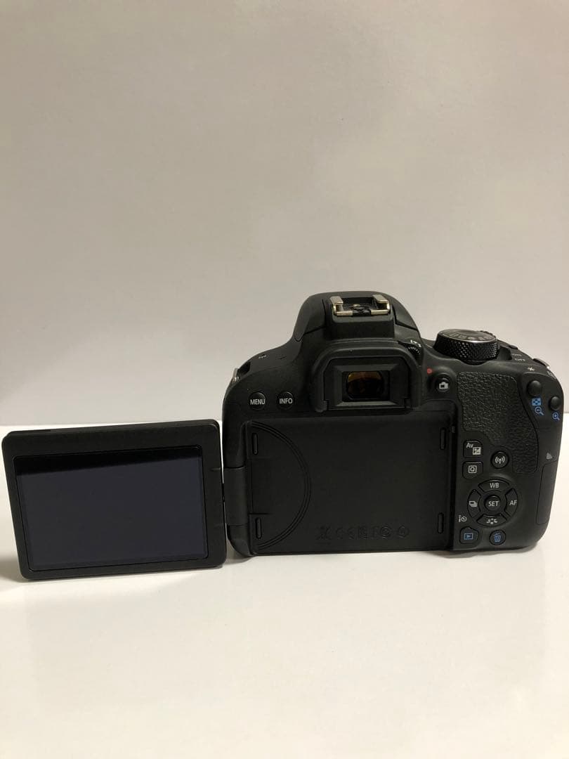 canon eos kiss x9i ダブルレンズ