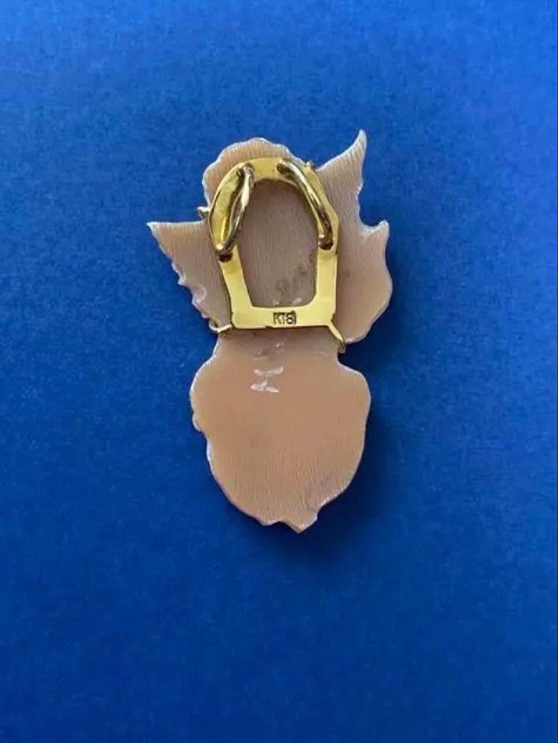 カメオ　k18天使ペンダント