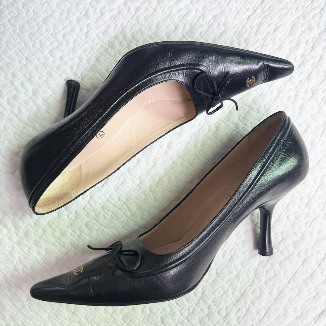 美品 CHANEL ココマーク ポインテッドトゥパンプス レザー リボン 黒
