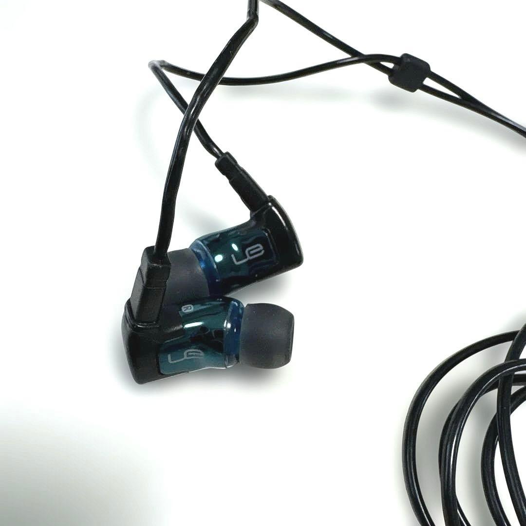 Ultimate Ears TripleFi 10 pro イヤホン