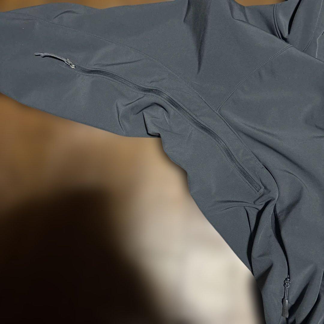 mont-bellパウダーシェッドパーカー