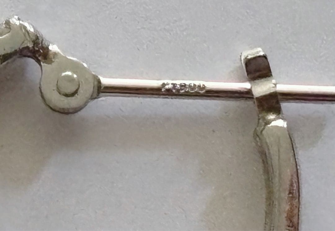 プラチナ900　ダイヤモンド　フープピアス　片耳