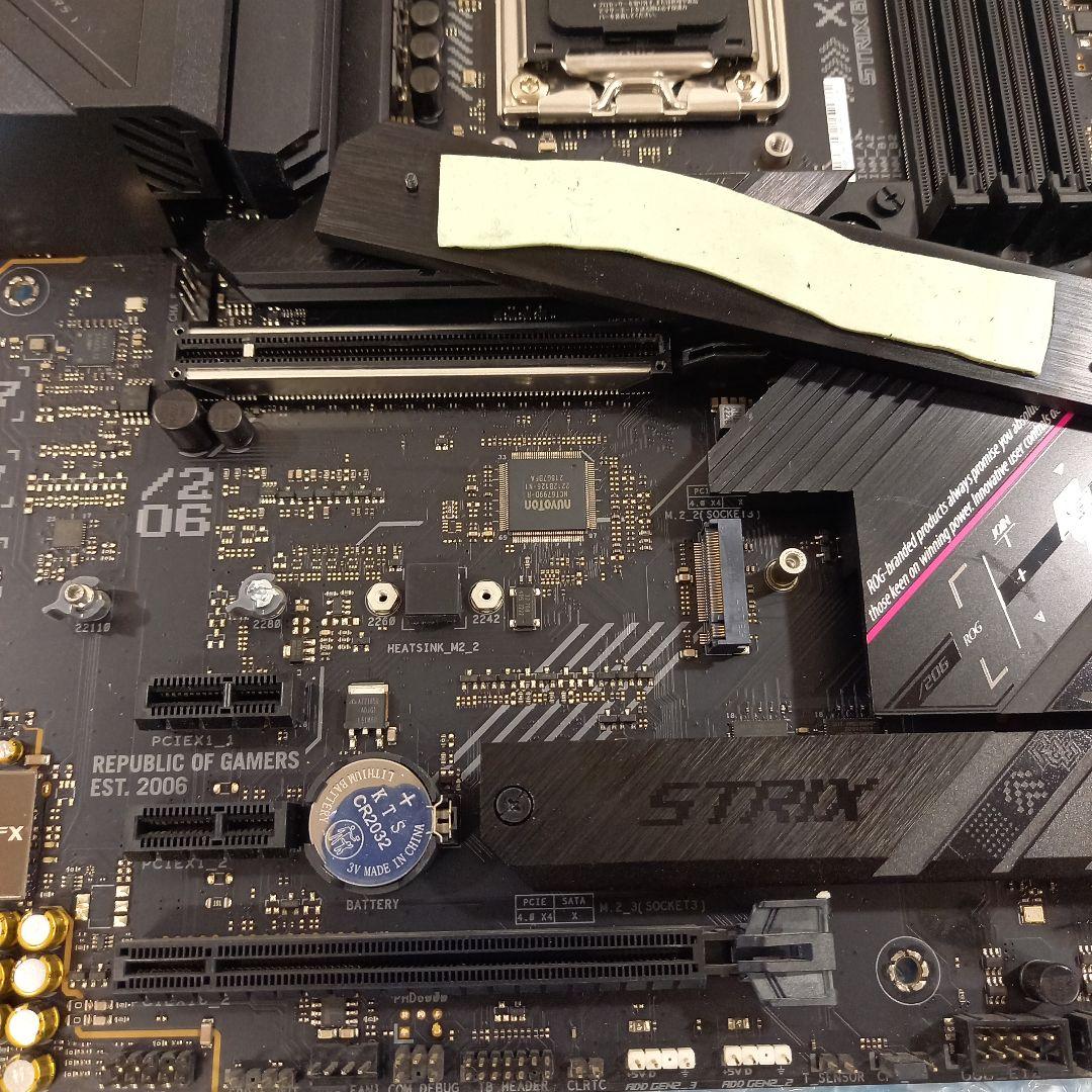 ASUS マザボ ROG STRIX B650E-F GAMING WIFI