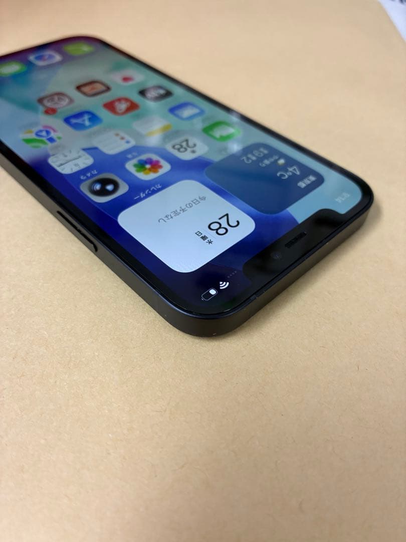 iPhone12 SIMフリー　64GB