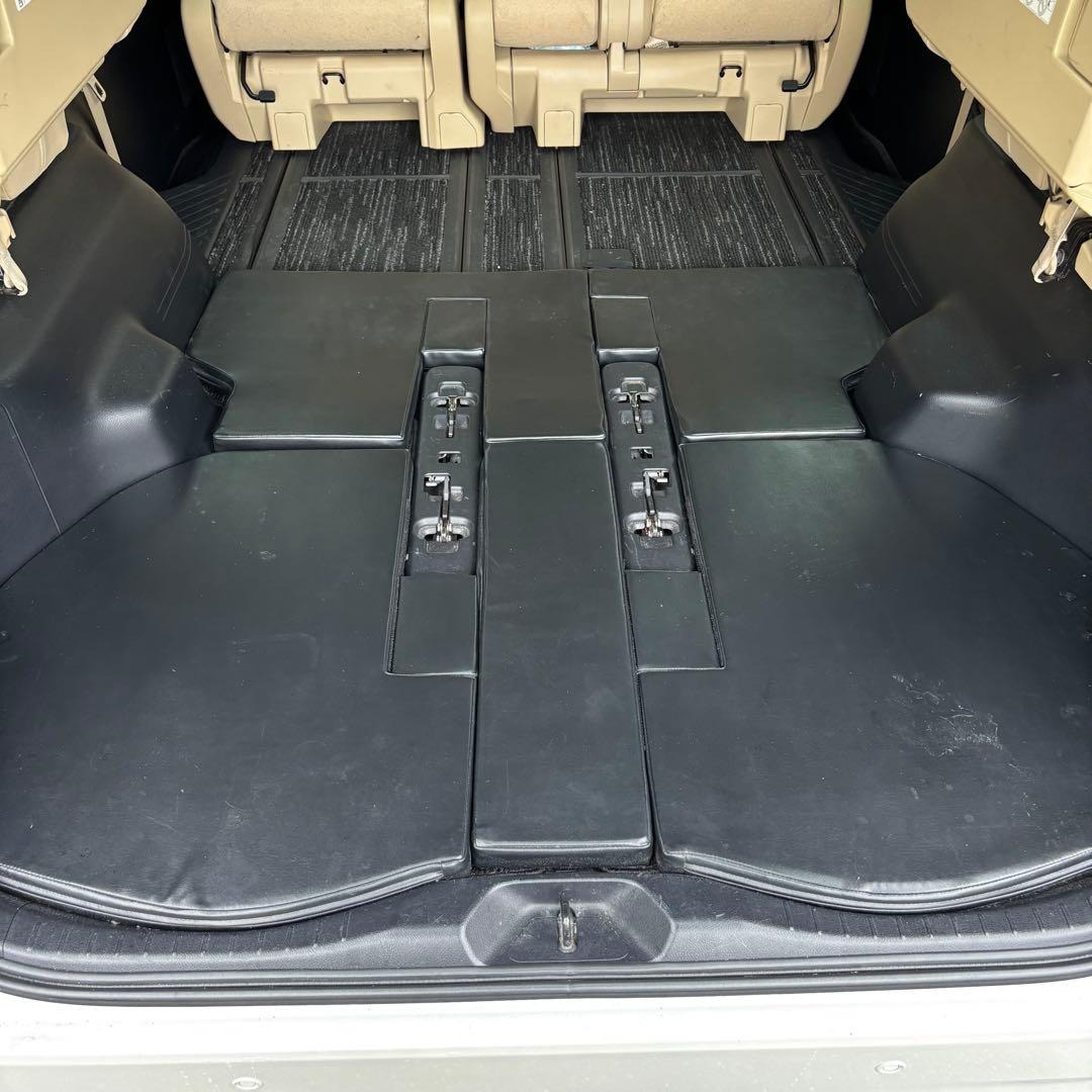 オマケ付き！ラゲッジフラットマット 【30系アルファード/ヴェルファイア専用】