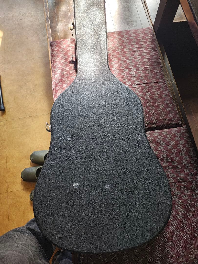 Morris アコースティックギター ハードケース付き