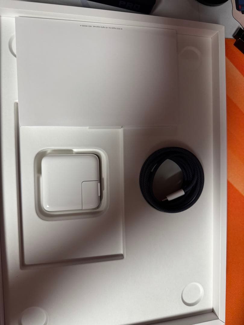 MacBook本体 Apple MacBook air M2 2022