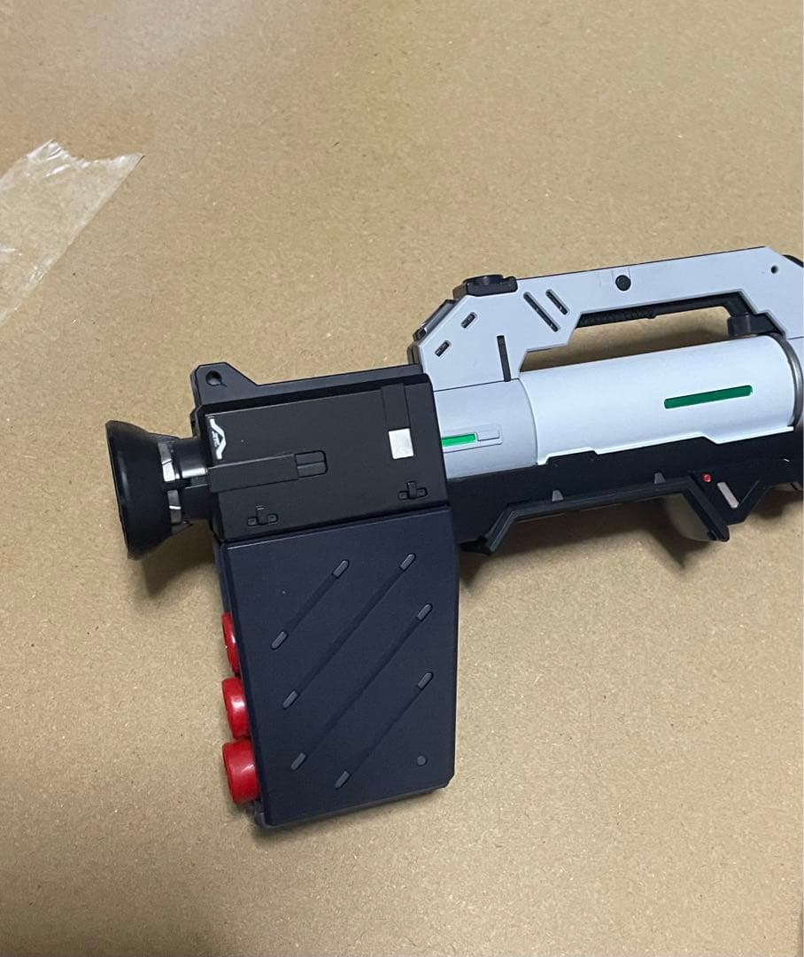 PG UNLEASHED 1/60 νガンダム　全塗装　完成品　LED組込