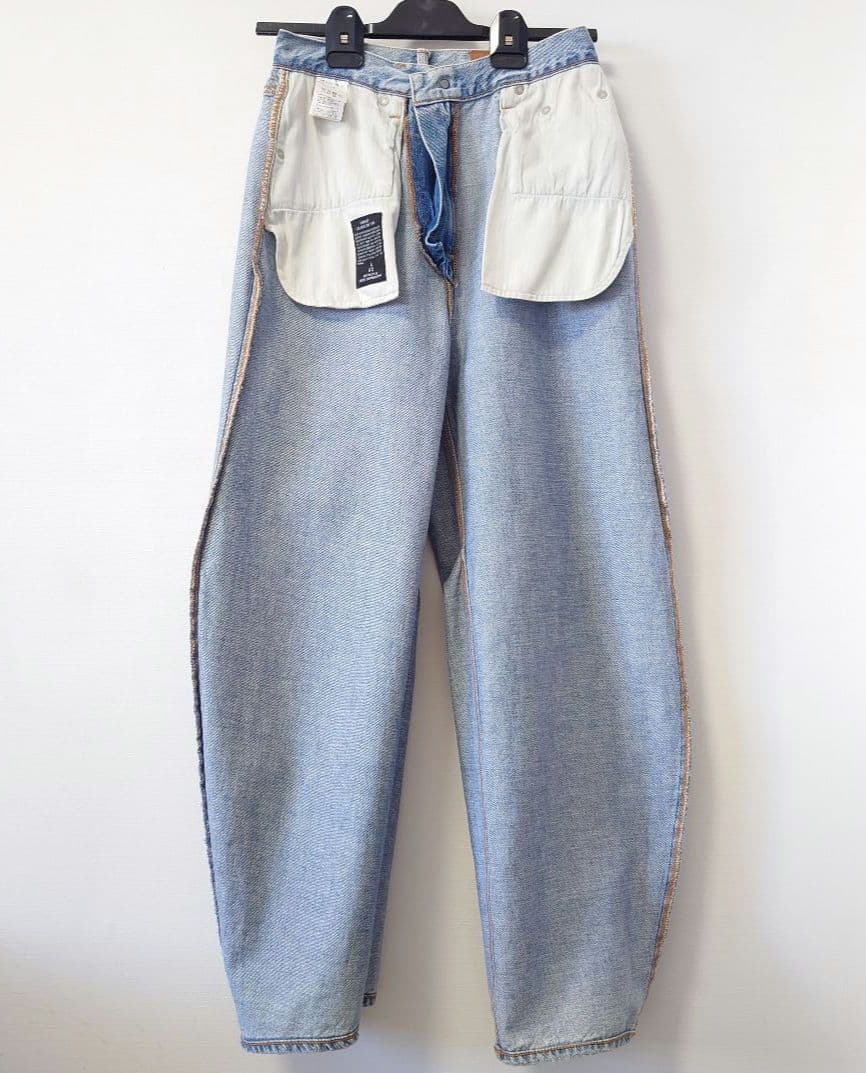 カレンソロジー　カーヴィデニムパンツ　36サイズ　ブルー