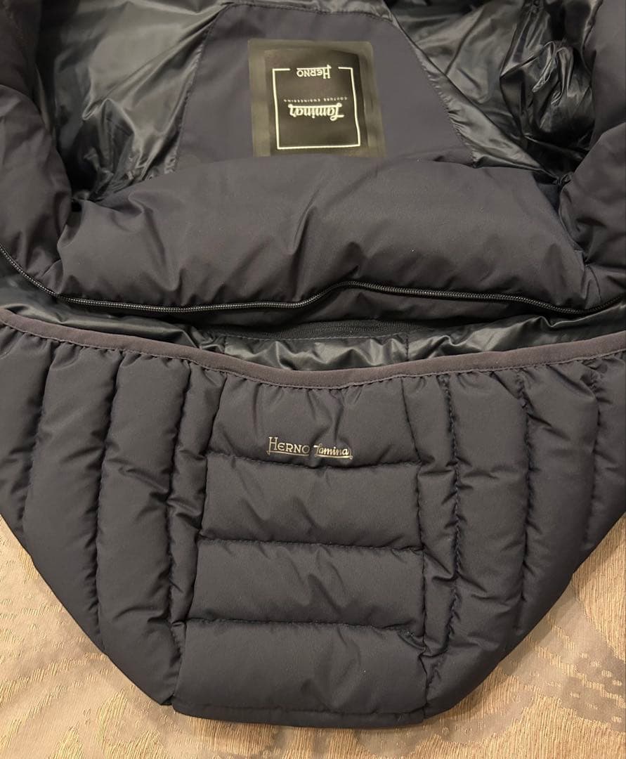 ★HERNO★ラミナー★38サイズ　ショートダウンジャケット★未使用に近い