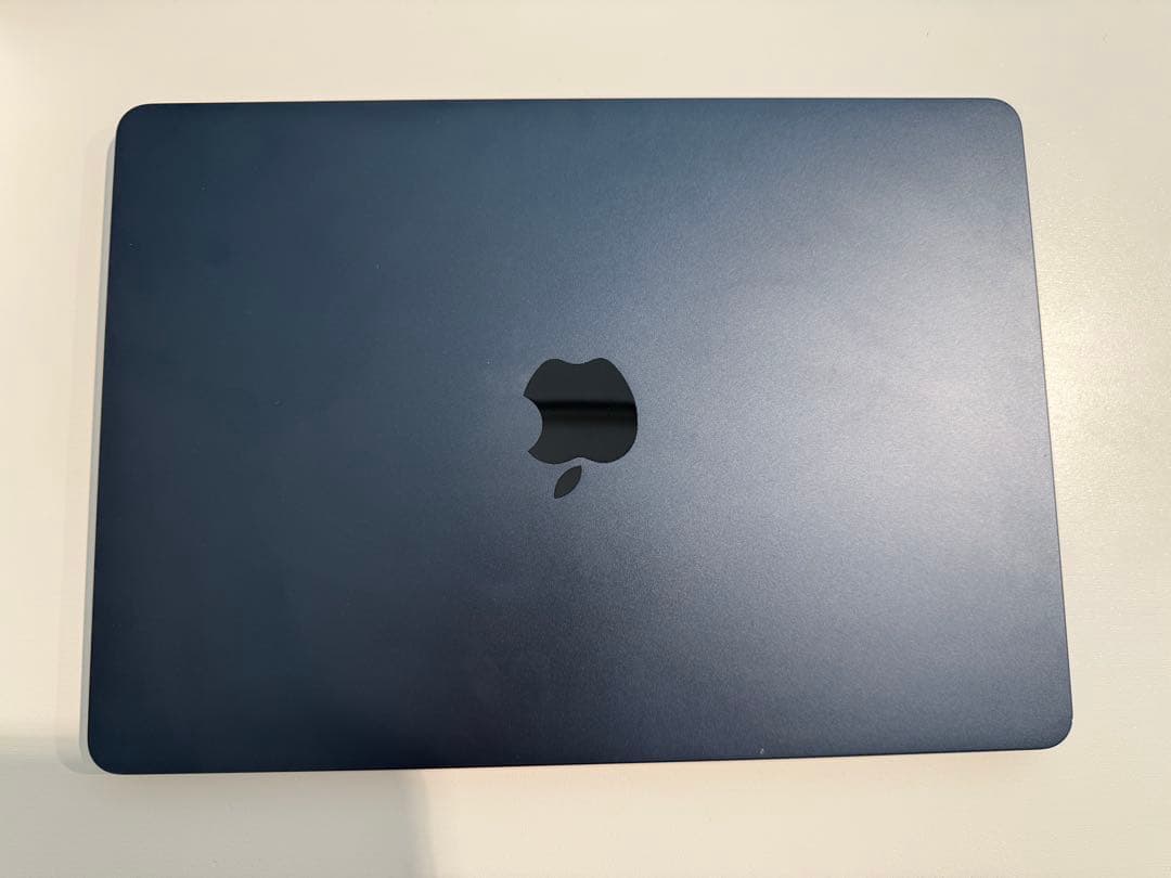 MacBook本体 Apple MacBook Air M2 256GB
