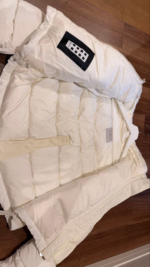 最終値下げ！モンクレール ジーニアス MONCLER ダウンジャケット