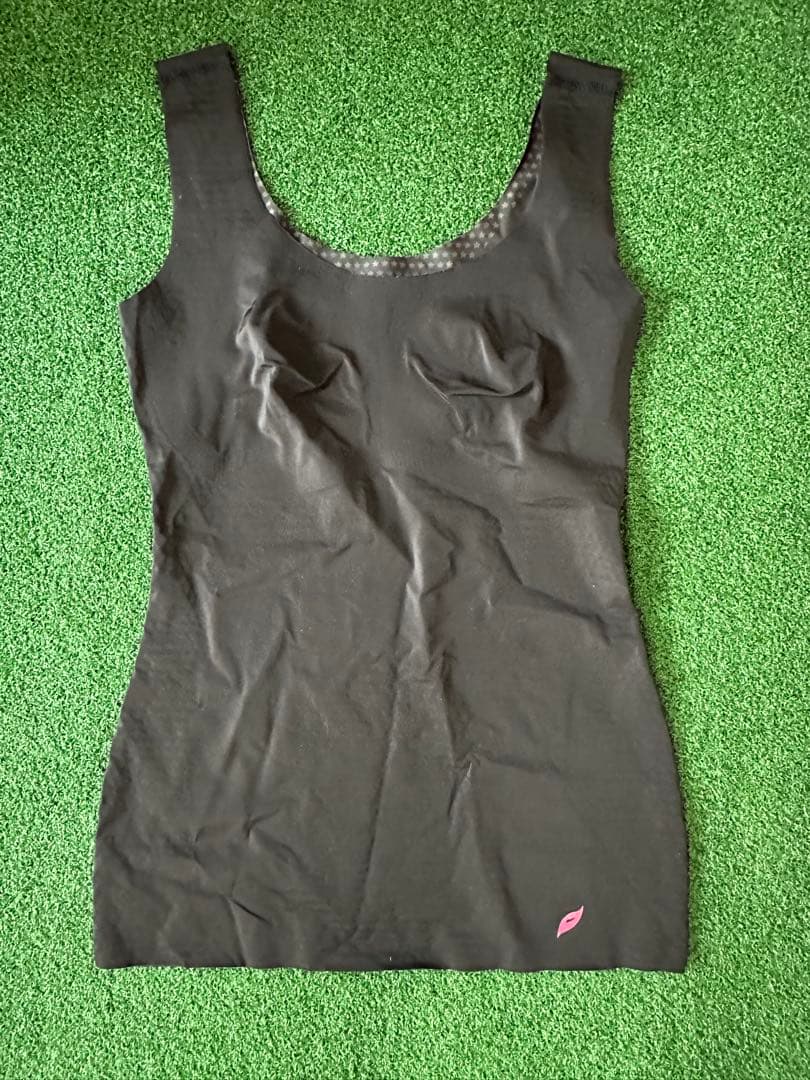 Grant E Ones ブラックキャミソール L