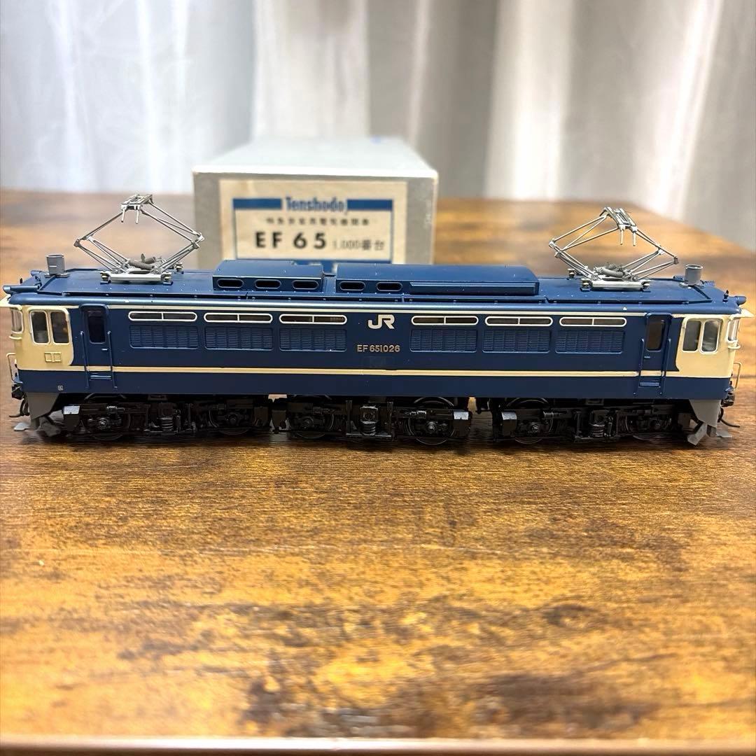 天賞堂／HO 特急旅客用電気機関車 EF65 1000番台